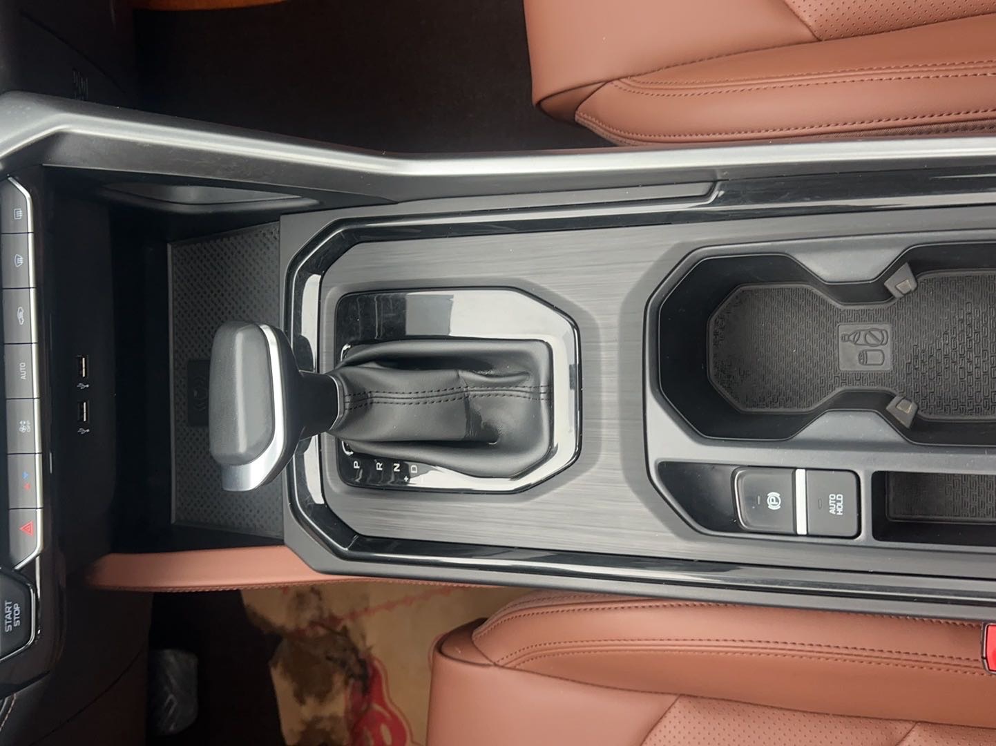 GEELY Vision X6 2023 #13 GEELY Vision X6 2023 car image #13