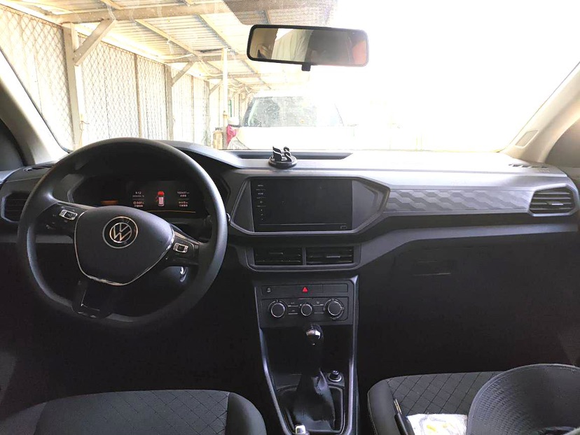 Volkswagen T-Cross 2023 car image #5