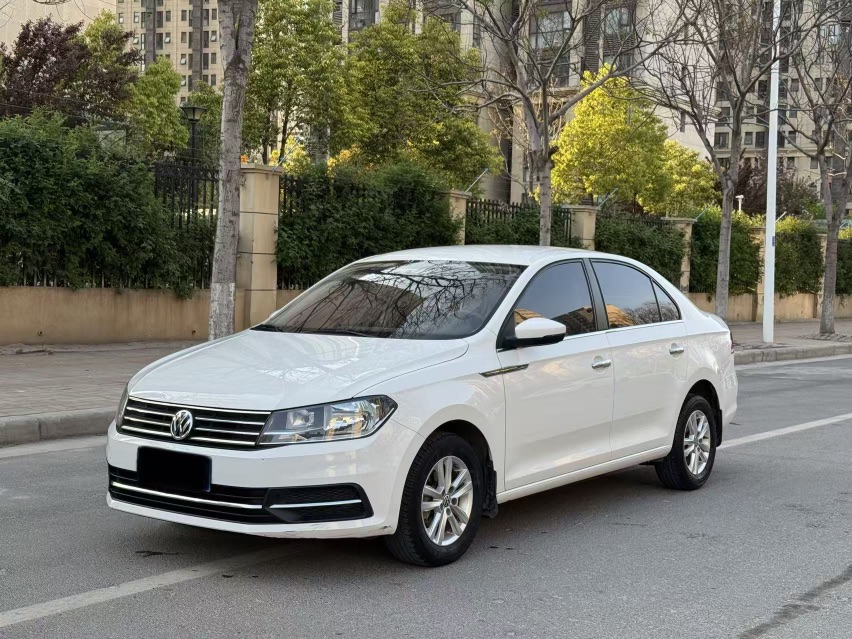 Volkswagen Santana 2023 car image 