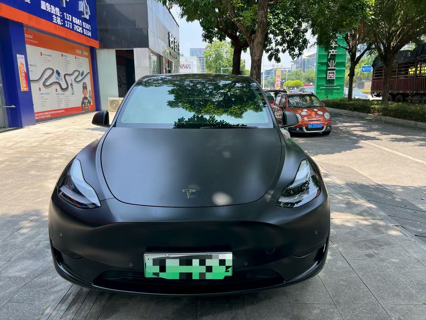 Tesla Model Y 2022 #2 Tesla Model Y 2022 car image #2