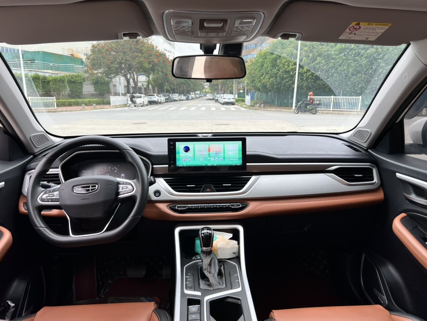 GEELY Vision X6 2021 car image #8
