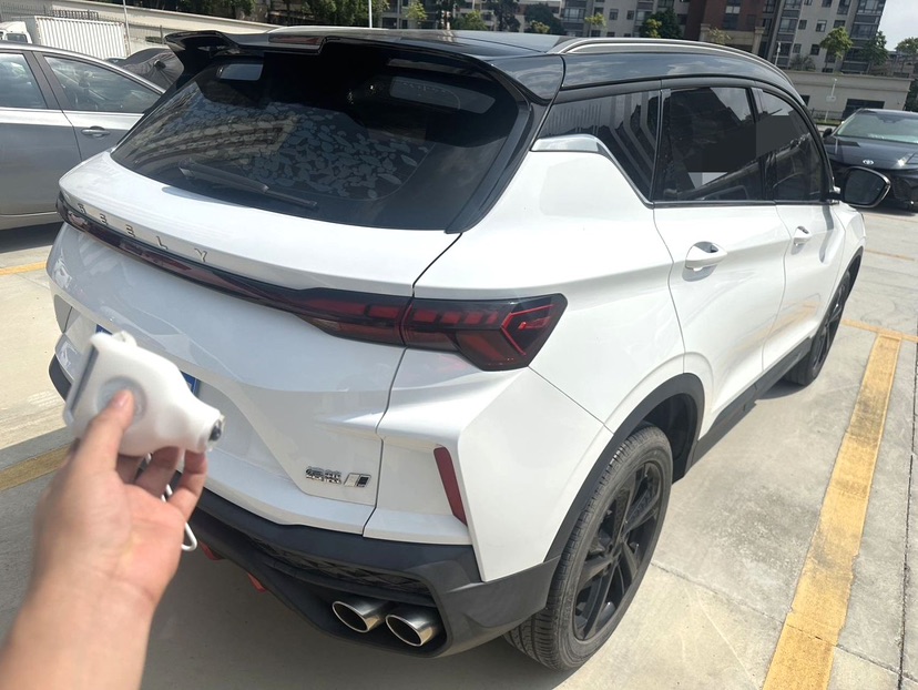 GEELY Coolray 2022 immagine di auto #5