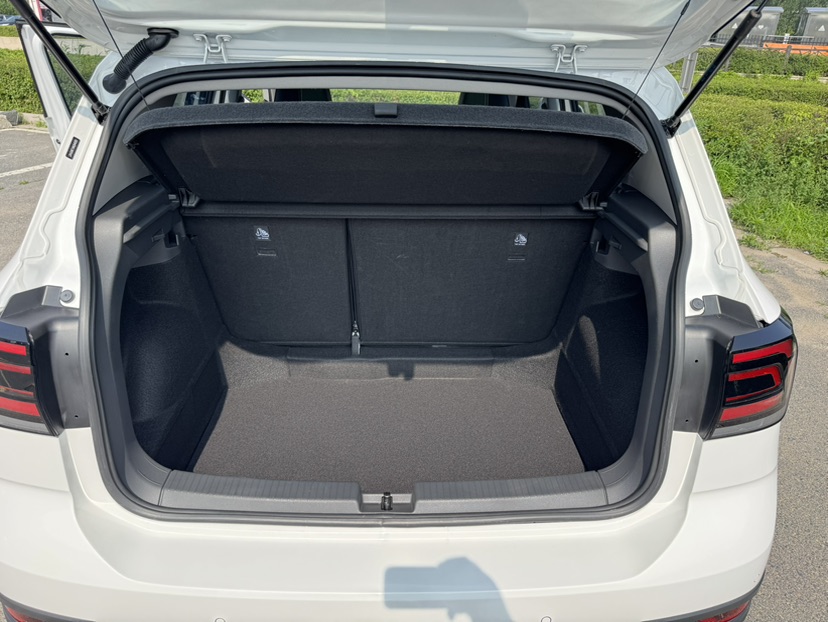 Volkswagen T-Cross 2022 #19 Volkswagen T-Cross 2022 car image #19