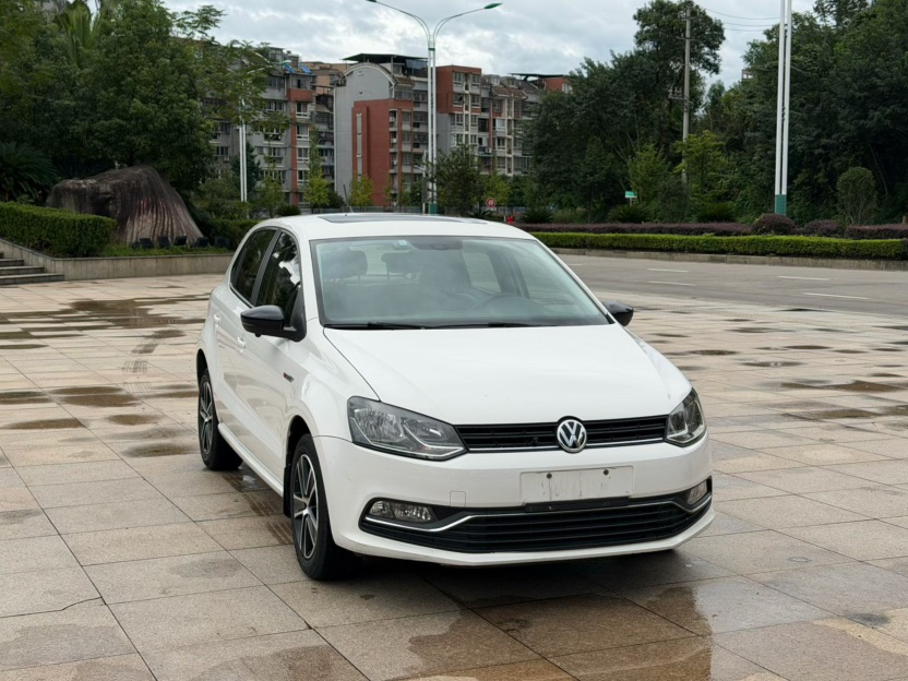 Volkswagen Polo 2014 #3 Volkswagen Polo 2014 car image #3