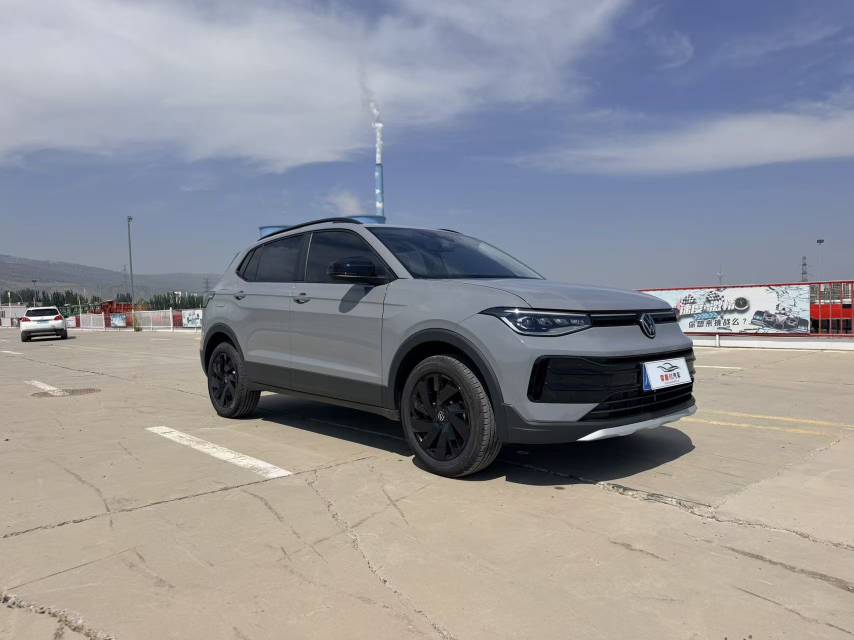 Volkswagen Tharu 2026 car image #3