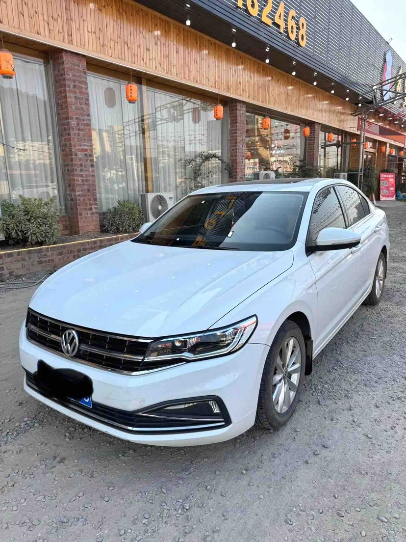 Volkswagen Bora 2020 car image 