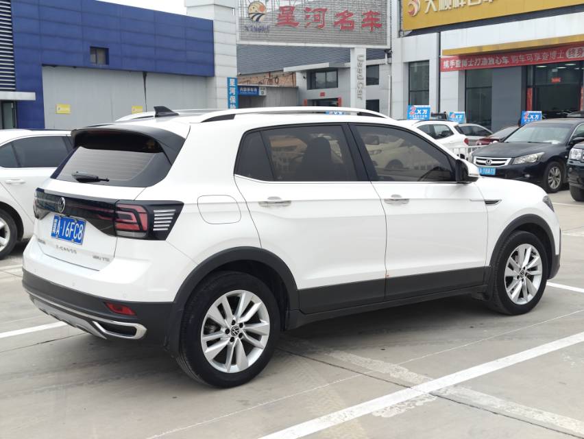 Volkswagen T-Cross 2021 #3 Volkswagen T-Cross 2021 car image #3