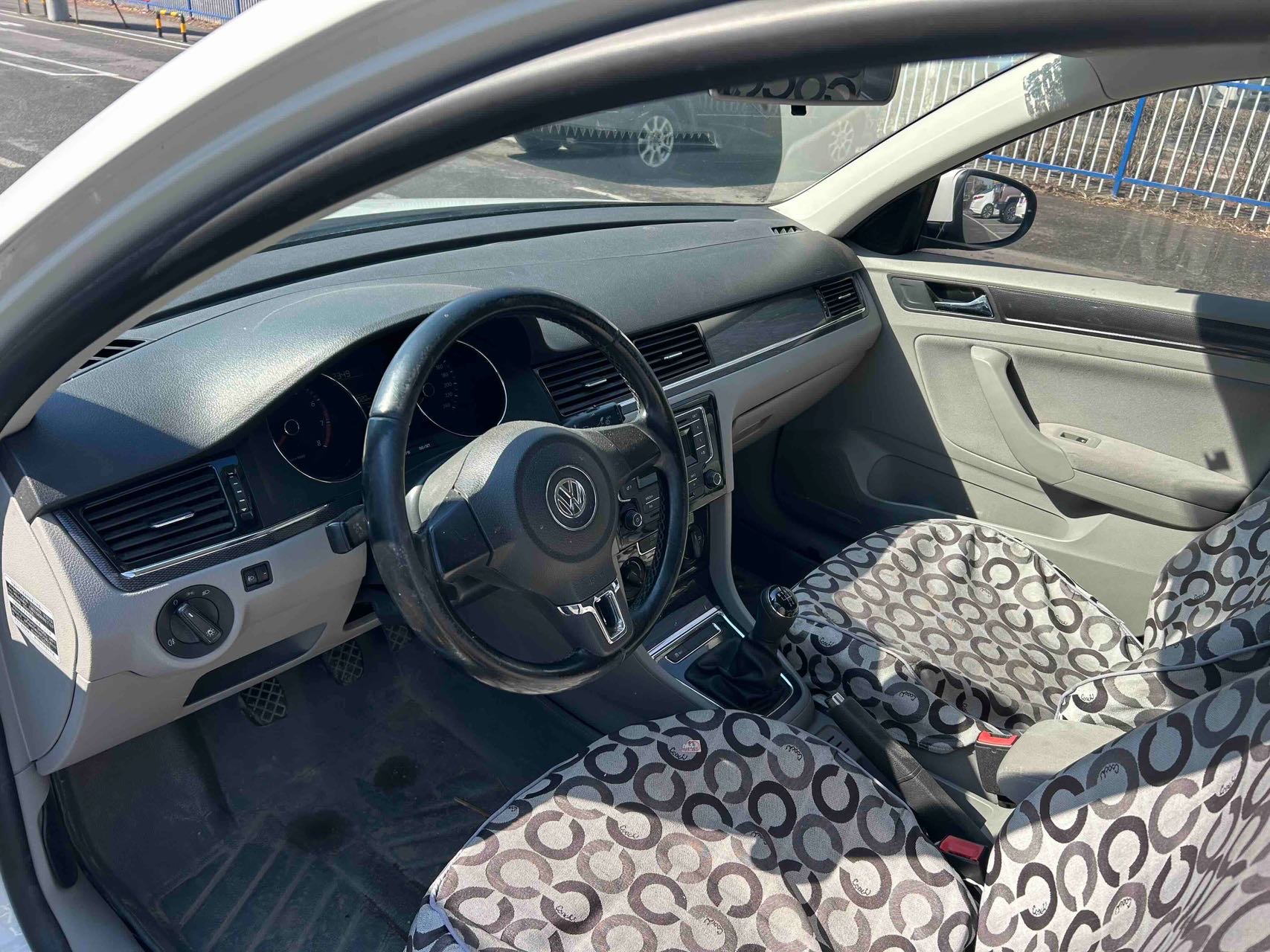 Volkswagen Bora 2014 car image #8