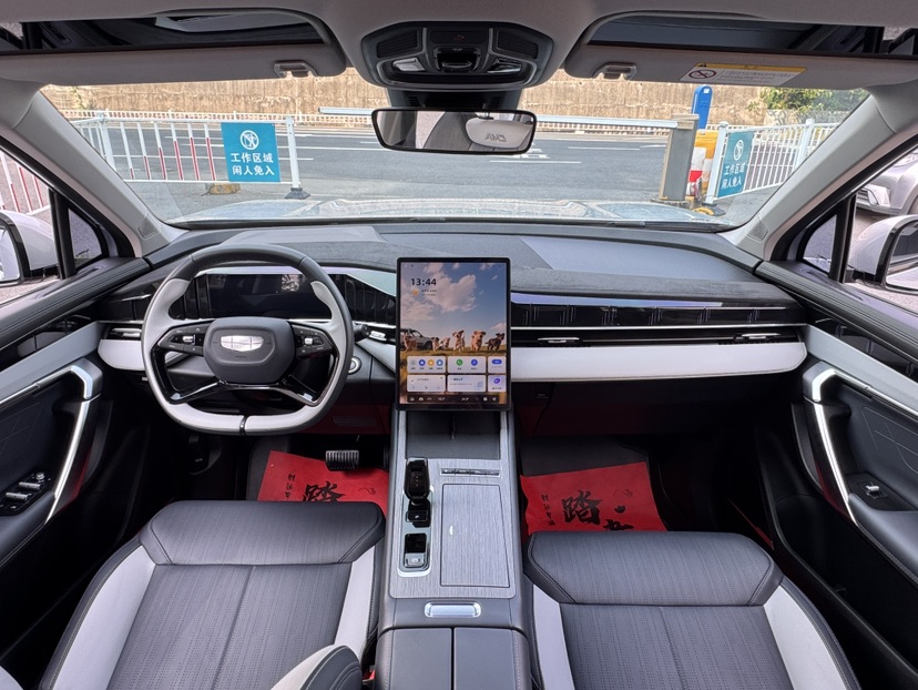 GEELY Boyue L 2024 صورة سيارة #9