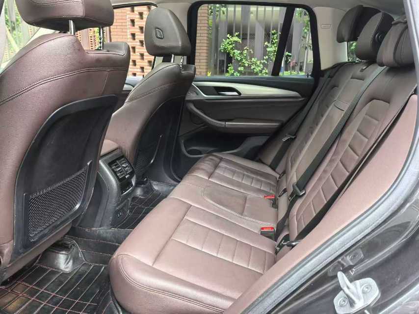 BMW iX3 2021 car image #5