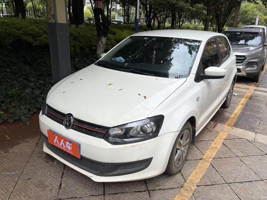 Volkswagen Polo 2014 Volkswagen Polo 2014 car image