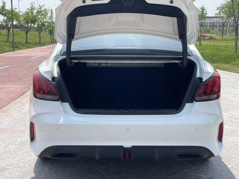 MG 5 2024 car image #11
