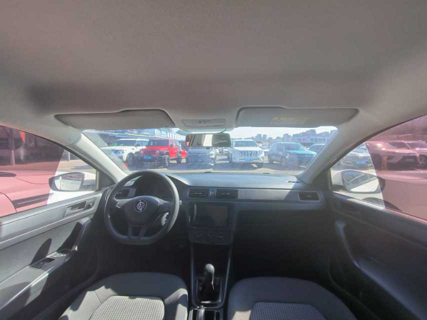 Volkswagen Santana 2019 car image #6
