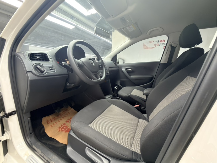 Volkswagen Polo 2015 #6 Volkswagen Polo 2015 car image #6