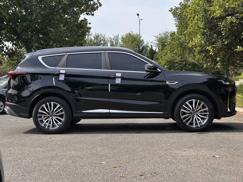 Jetour X70 PLUS 2023 immagine di auto #4