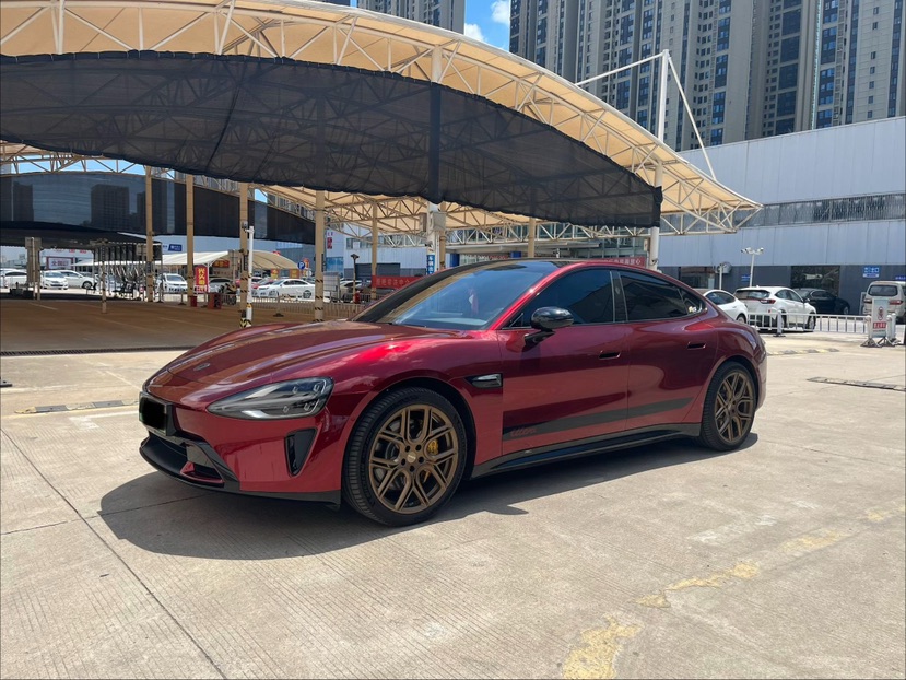 MI SU7 2025 car image 