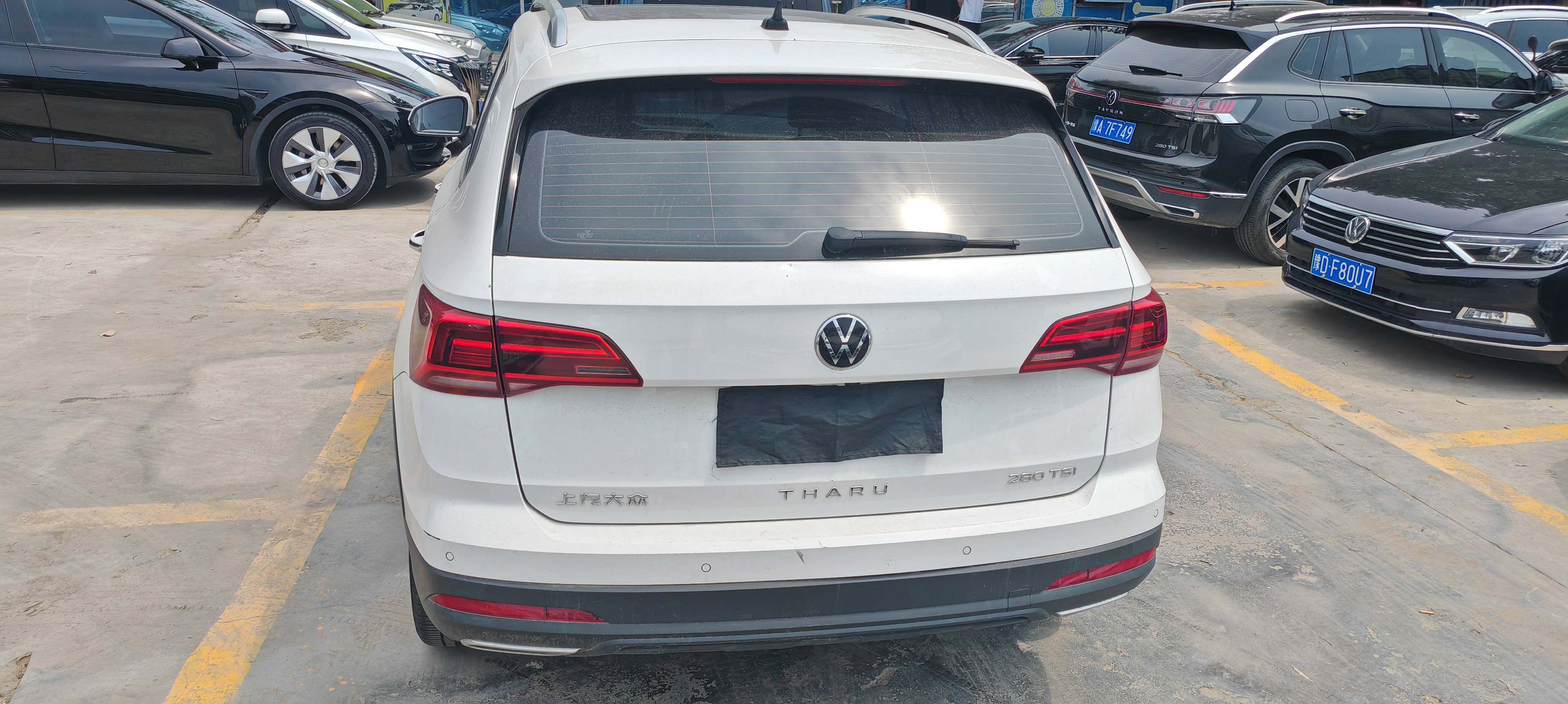Volkswagen Tharu 2021 car image #8