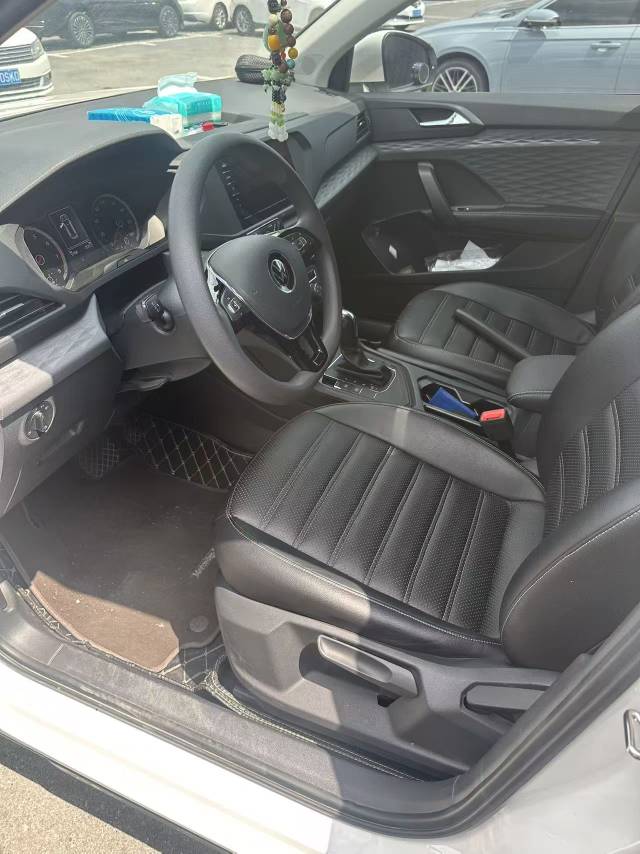 Volkswagen Tharu 2020 car image #5