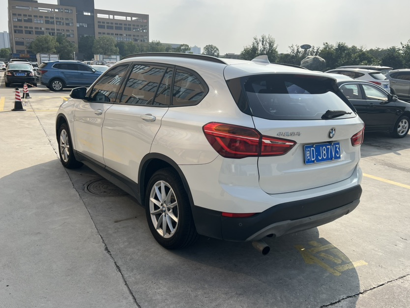 BMW X1 2018 car image #8