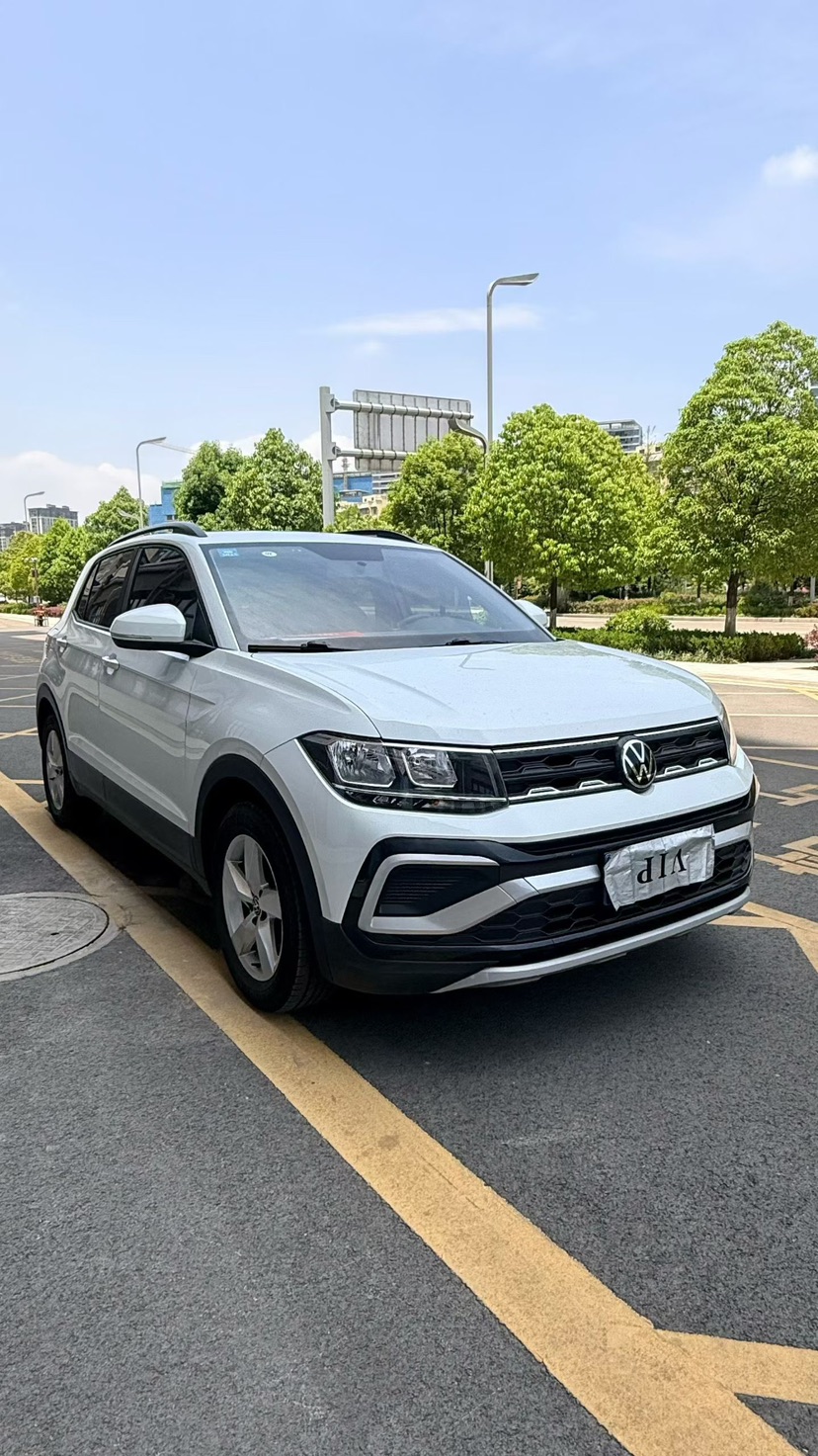 Volkswagen T-Cross 2023 #3 Volkswagen T-Cross 2023 car image #3