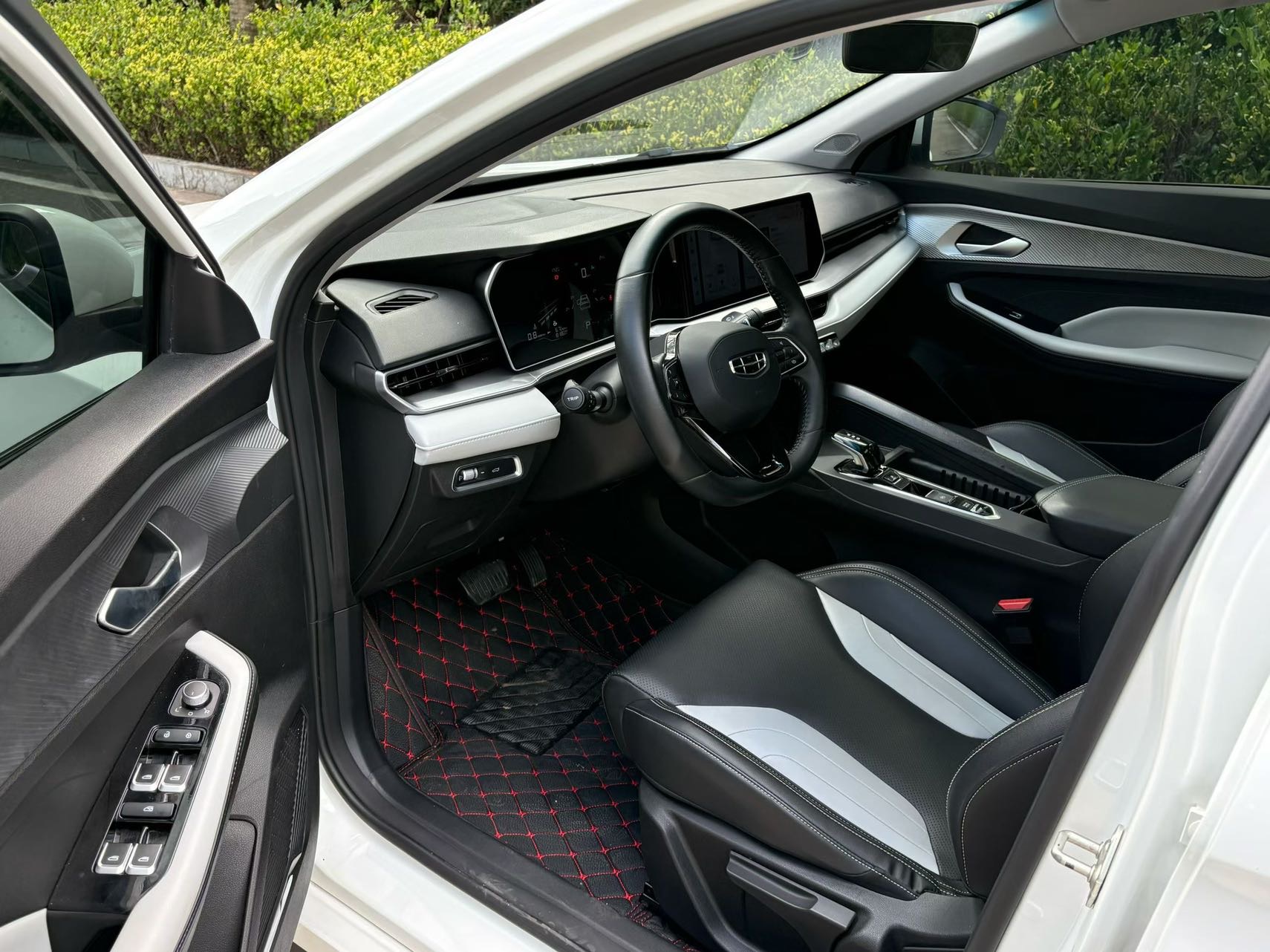 GEELY Binray 2024 #4 GEELY Binray 2024 car image #4