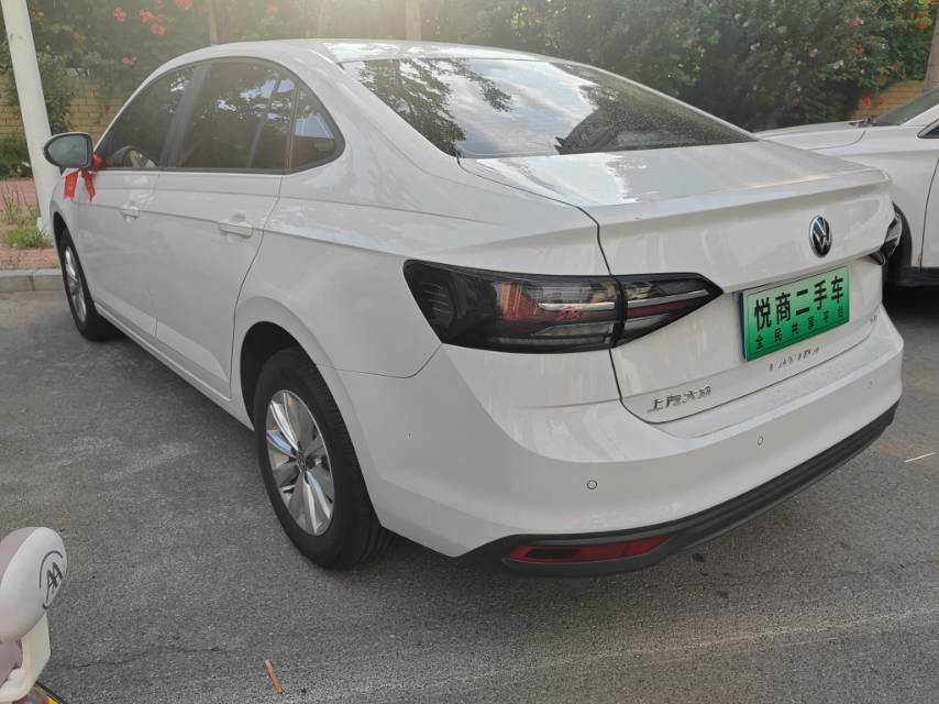 Volkswagen Lavida 2026 car image #9