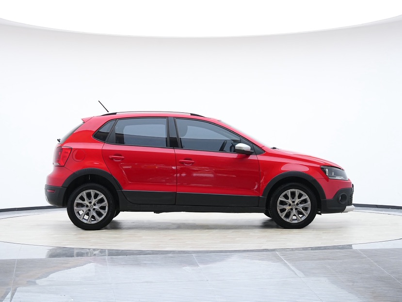 Volkswagen Polo 2015 #4 Volkswagen Polo 2015 car image #4