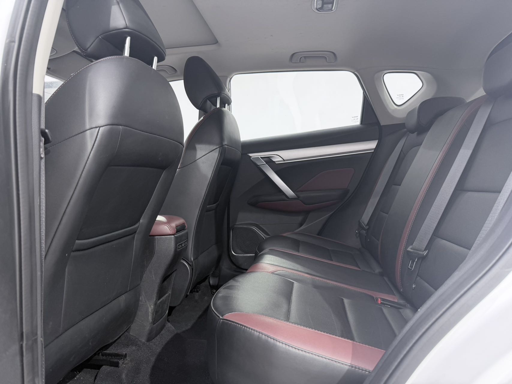 GEELY Coolray 2021 car image #14