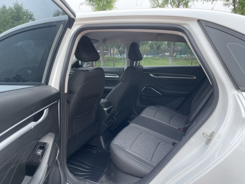 GEELY Emgrand 2023 #6 GEELY Emgrand 2023 car image #6