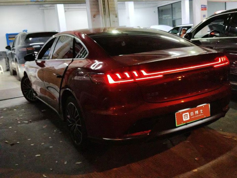 BYD Han 2022 #5 BYD Han 2022 car image #5