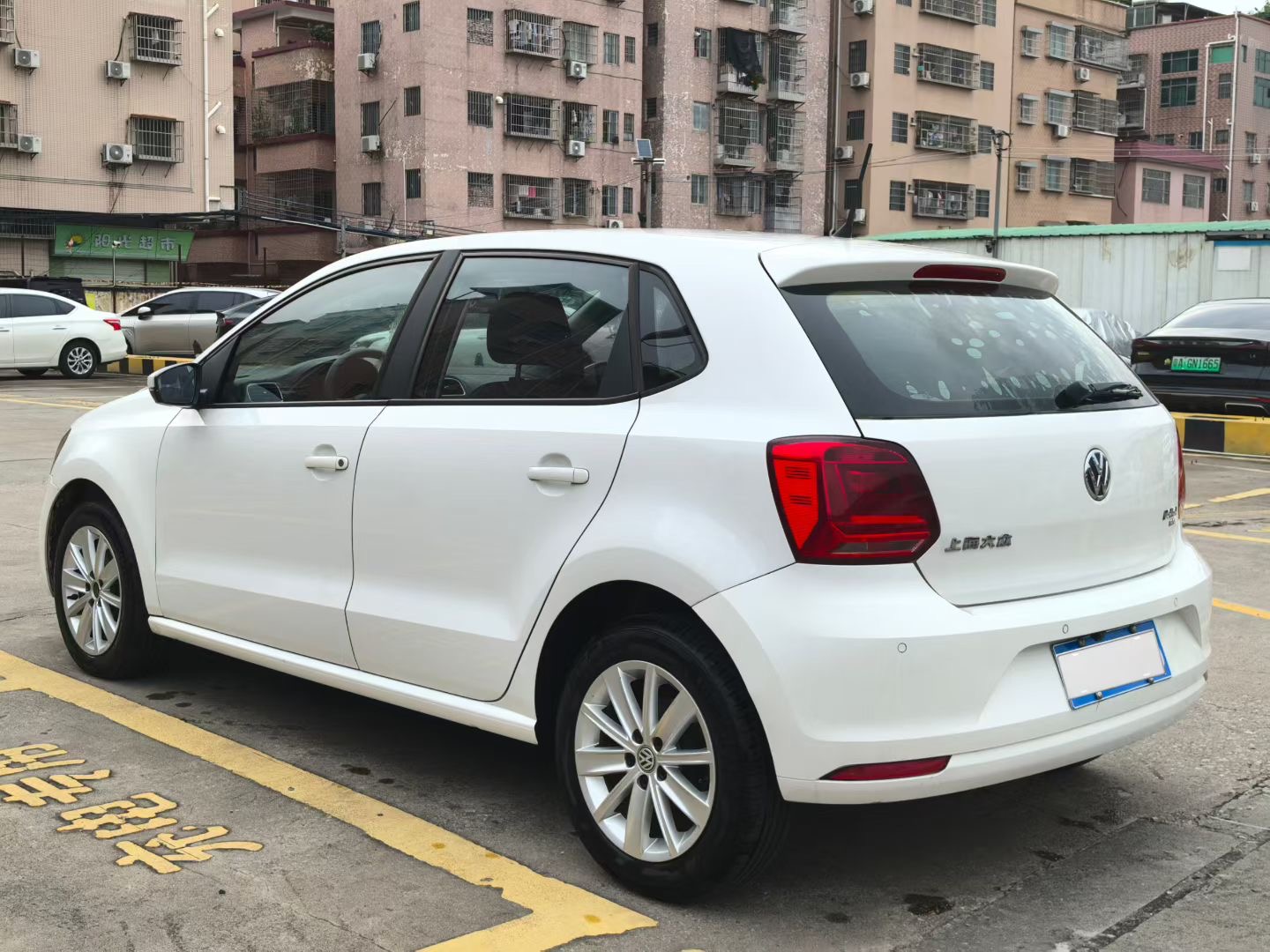 Volkswagen Polo 2015 #7 Volkswagen Polo 2015 car image #7