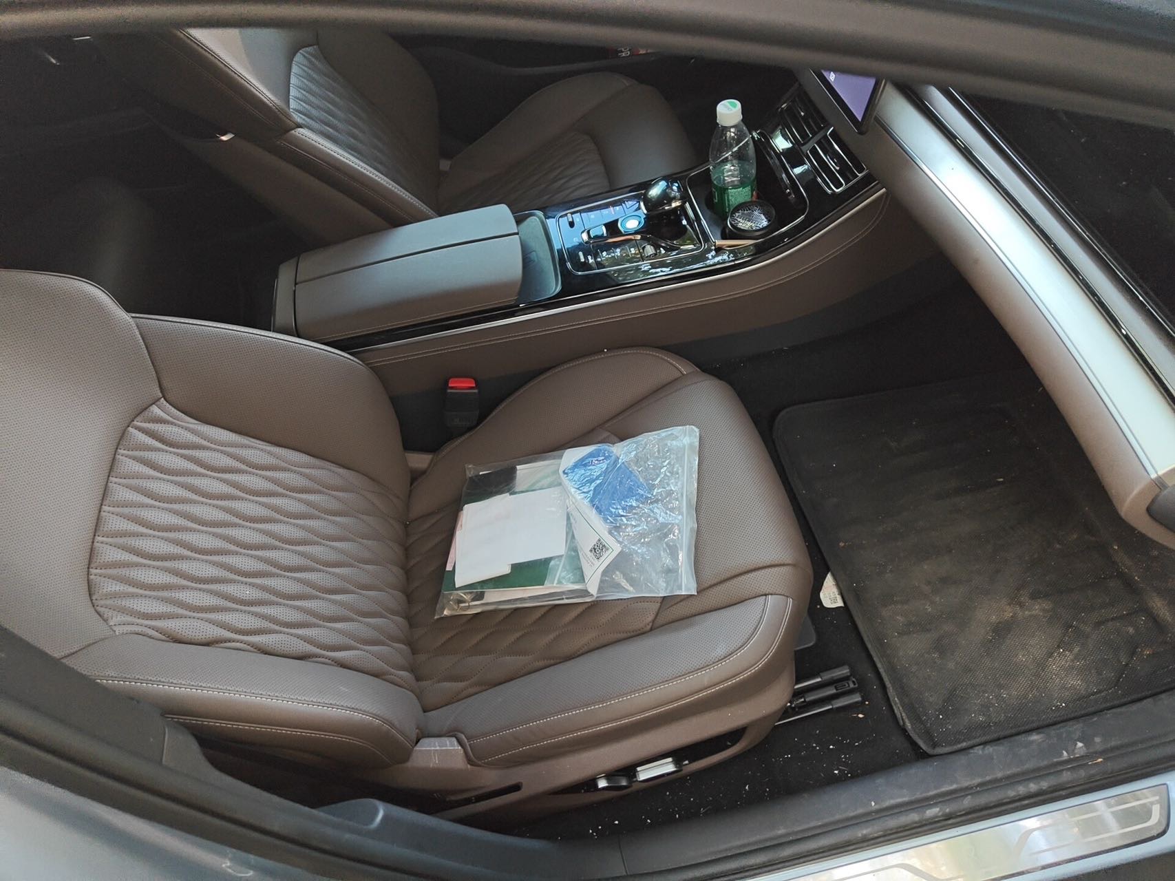 BYD Han 2024 car image #8