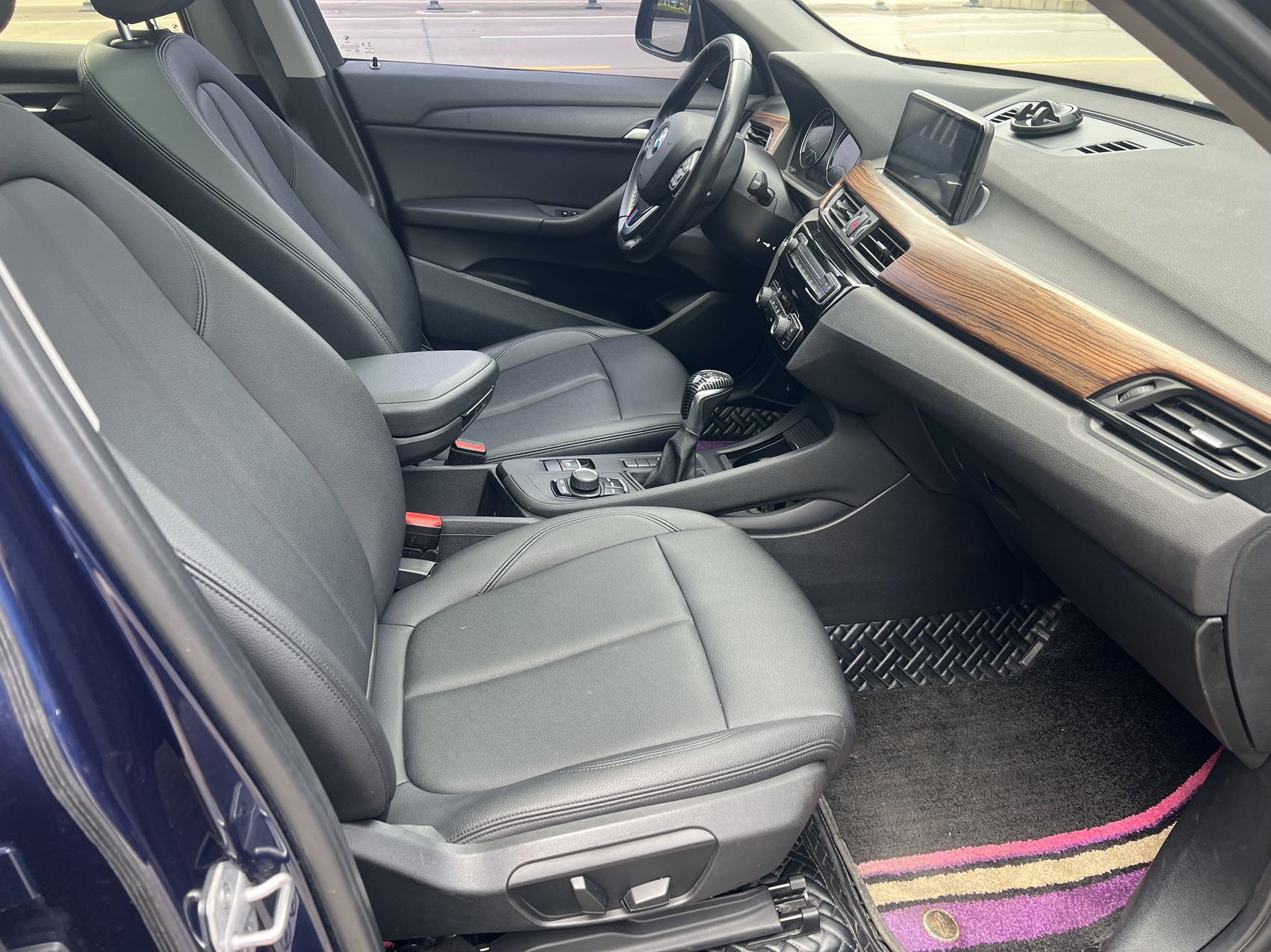 BMW X1 2018 #8 BMW X1 2018 car image #8