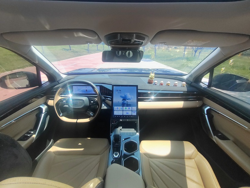GEELY Boyue L 2023 car image #13