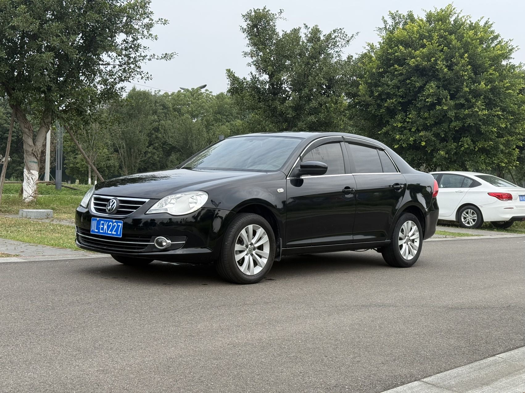 Volkswagen Bora 2012 immagine di auto #3