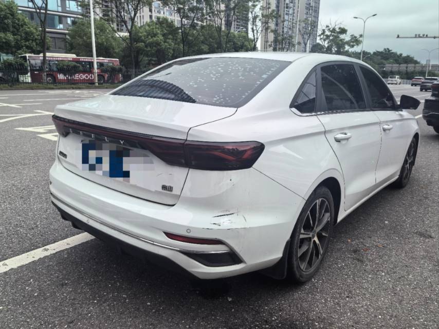 GEELY Emgrand 2022 car image #6