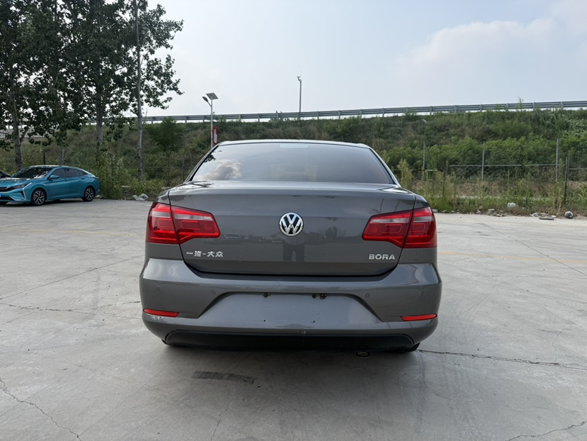 Volkswagen Bora 2016 #8 Volkswagen Bora 2016 car image #8