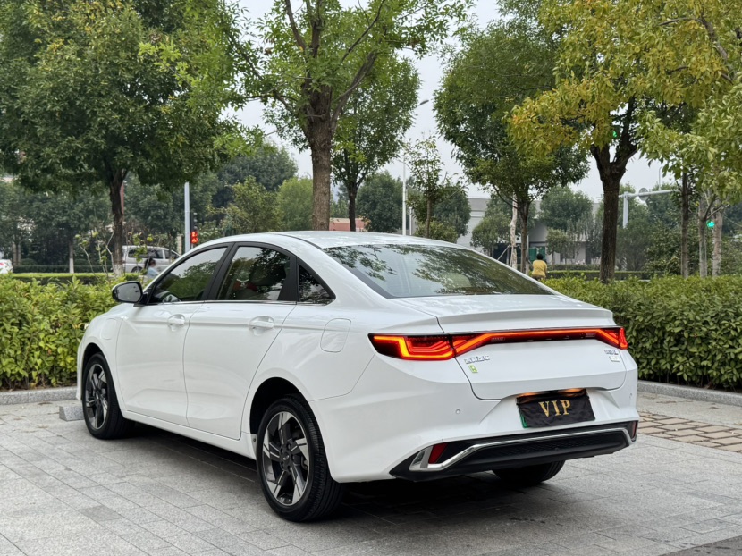 GEELY Emgrand L HiP 2022 #7 GEELY Emgrand L HiP 2022 car image #7