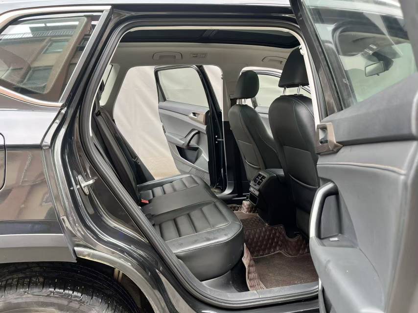 Volkswagen Tharu 2022 car image #10