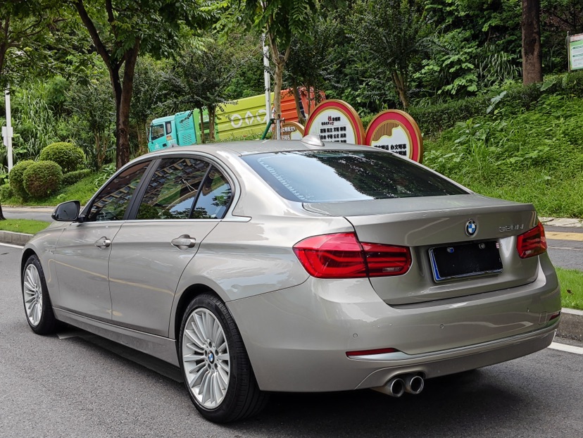 BMW 3 Series 2018 #6 BMW 3 Series 2018 car image #6