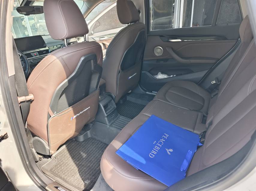 BMW X1 2022 car image #6
