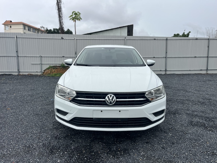 Volkswagen Bora 2017 car image 