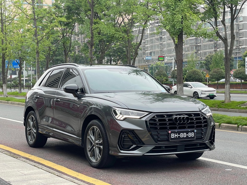 Audi Q3 2023 #2 Audi Q3 2023 car image #2