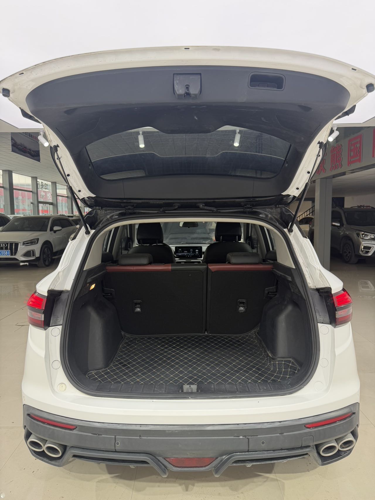 GEELY Coolray 2021 car image #15