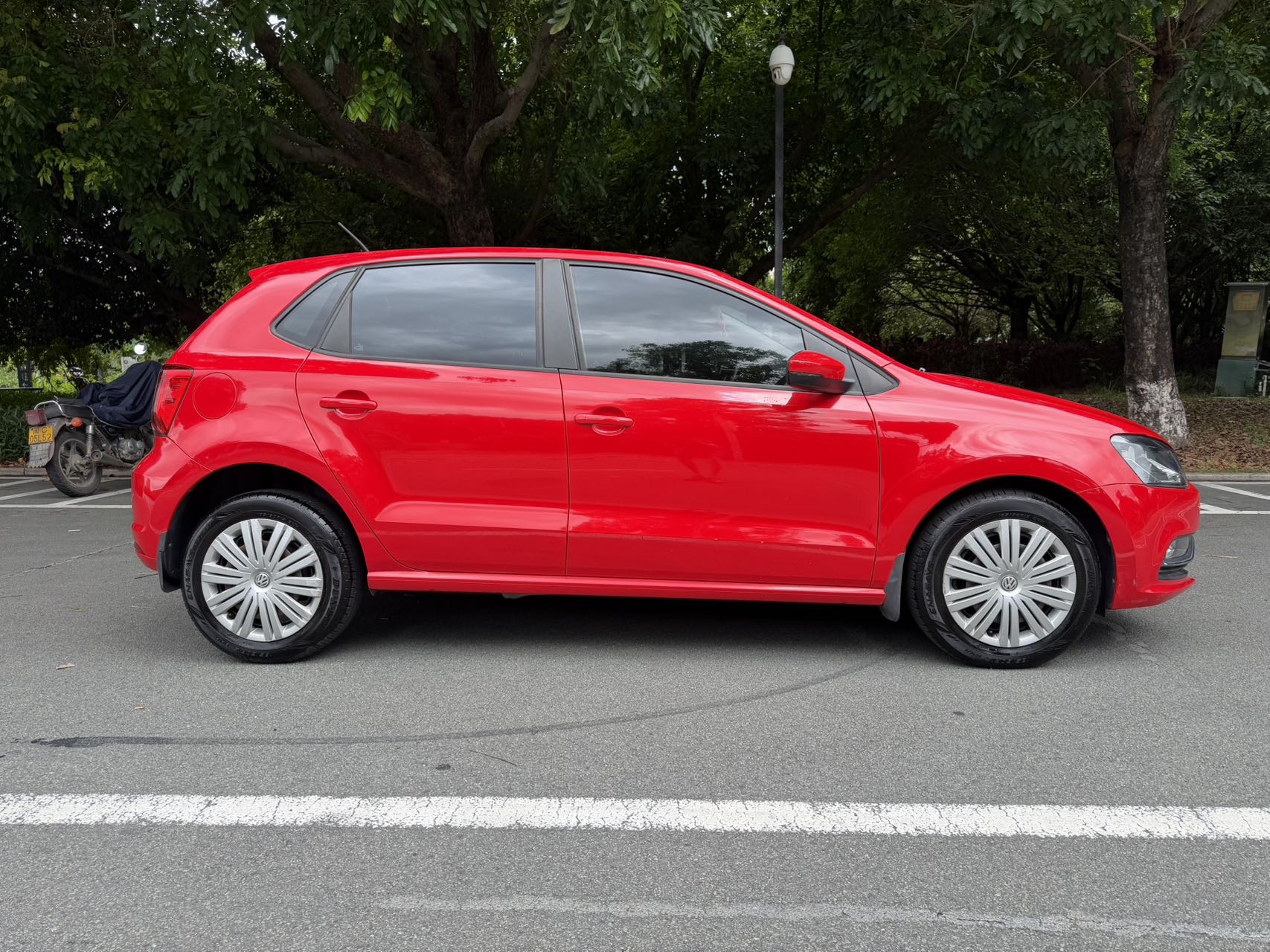Volkswagen Polo 2018 car image #4