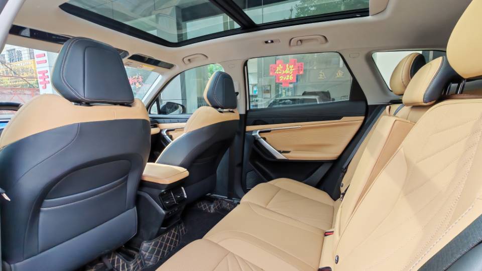 GEELY Boyue L 2024 #8 GEELY Boyue L 2024 immagine di auto #8