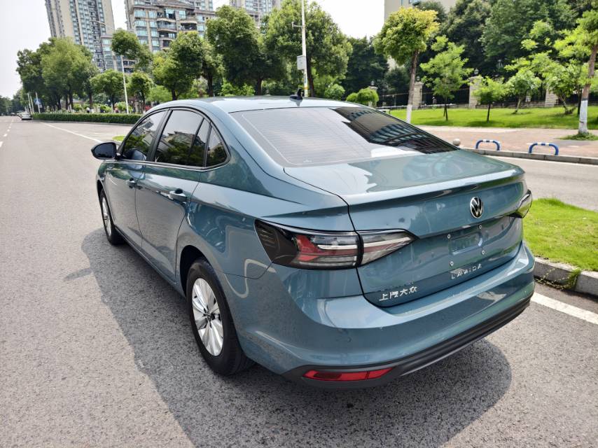Volkswagen Lavida 2023 car image #4
