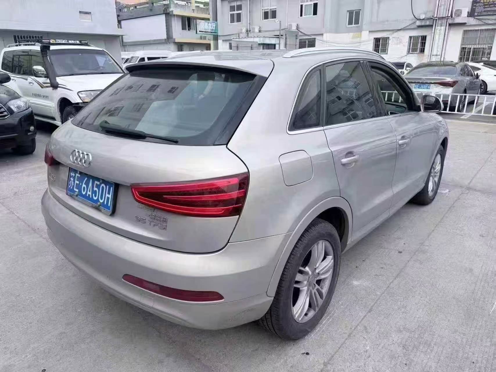 Audi Q3 2015 #4 Audi Q3 2015 car image #4