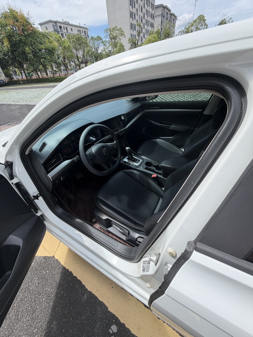 Volkswagen Bora 2019 car image #6