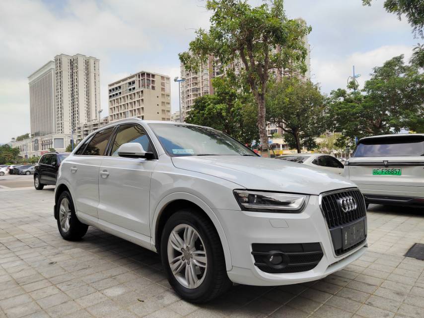 Audi Q3 2015 #3 Audi Q3 2015 car image #3